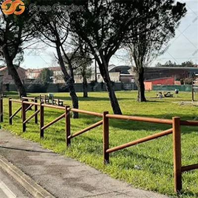 Niestandardowe projekty w Corten Steel Modern Fence