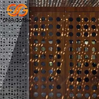 Zewnętrzne metalowe panele ścienne